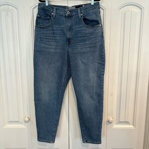 Levi Strauss Silver Tab Mom Jeans Size‎ 32